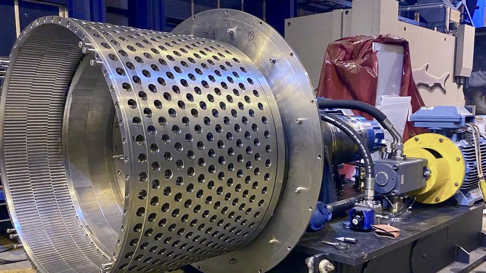 horizontal centrifuge with a pulsating piston MASHKHIMPROM LLC